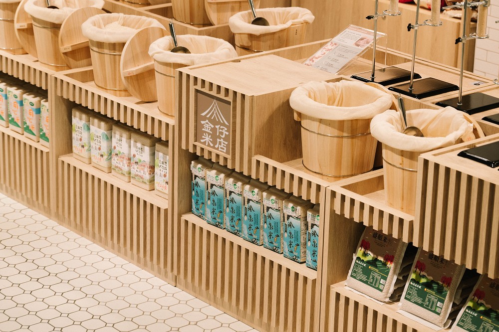 台中第六市場「金仔米店」改裝！藏身市場內顛覆傳統的食驗型米店