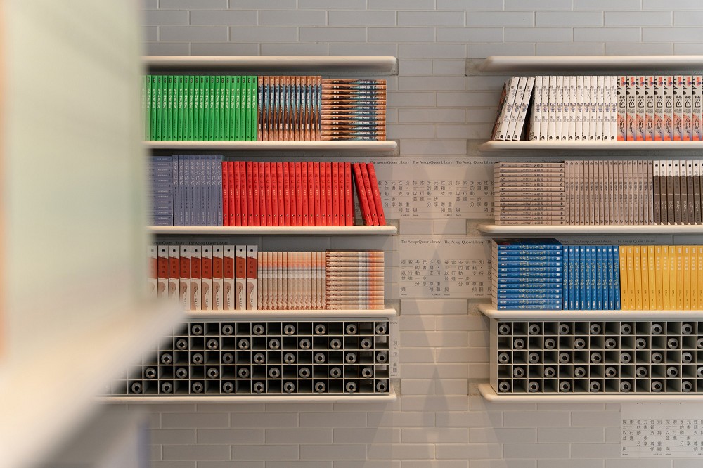 Aesop酷兒文學圖書館台北、台中登場！70+選書、行動書車、城市地圖登場