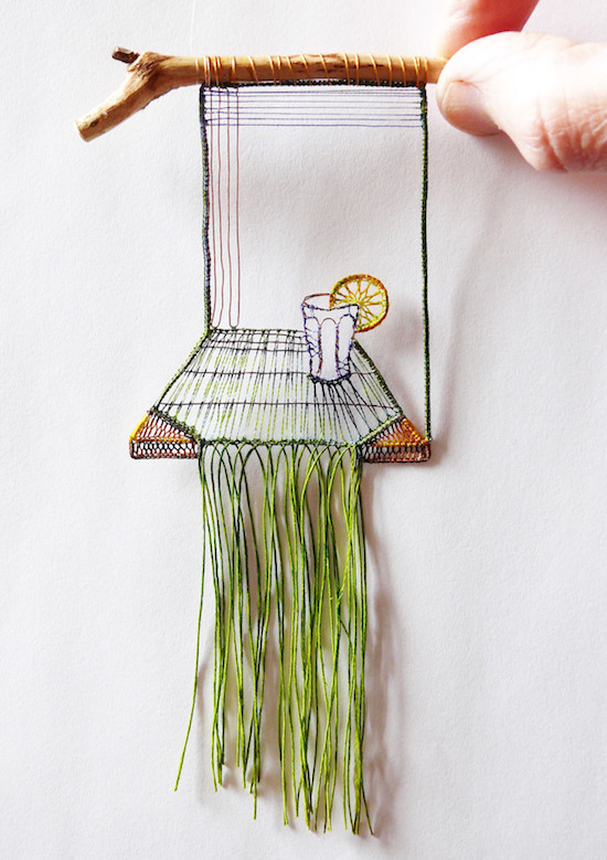 懸掛樹枝的飄逸蕾絲畫作，藝術家 Ágnes Herczeg 帶你一起想故事
