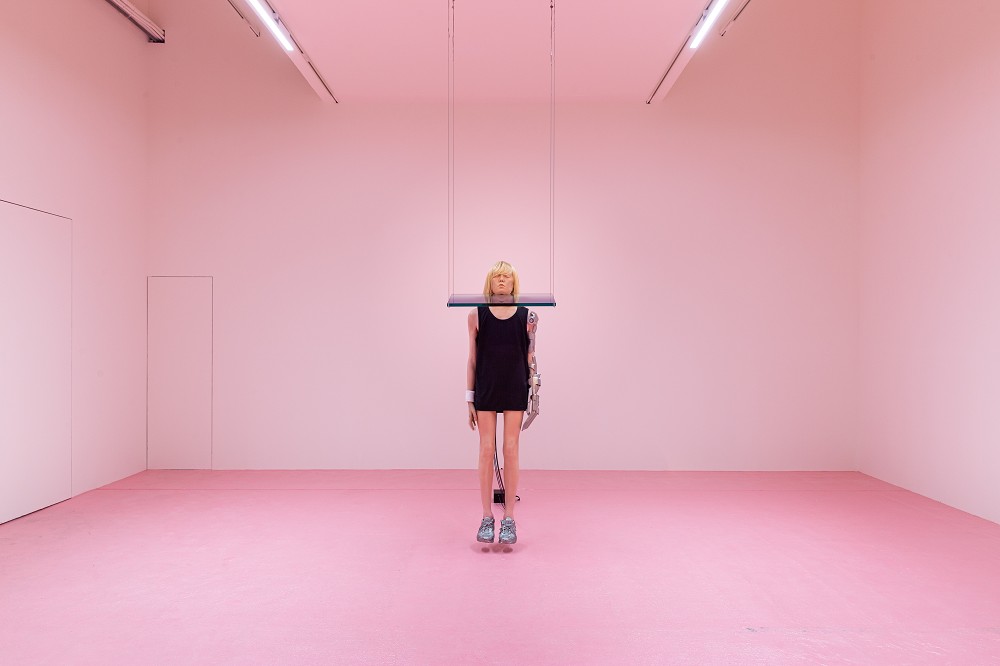 北美館《未來身體：超自然雕塑》亮點！33件超寫實雕塑演繹後人類時代的肉身幻想