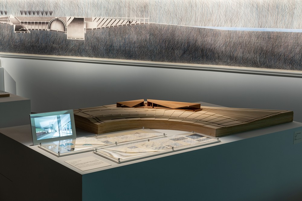 《挑戰—安藤忠雄展》台北松菸登場！光之教堂1:1復刻、300件經典建築模型