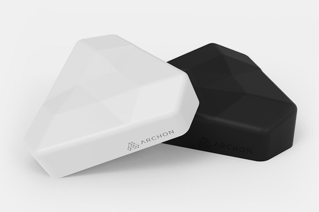 Archon 讓無線充電更無線，每張桌子都可能成為充電器