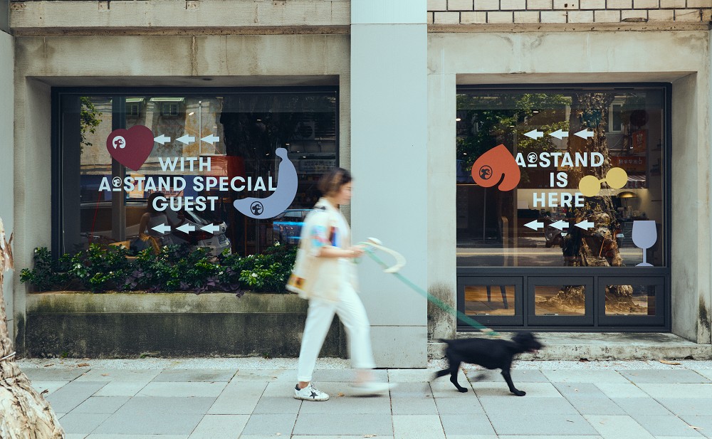 台北民生社區「A STAND」咖啡外帶店！聯名台南糯夫米糕推雙拼美食組合