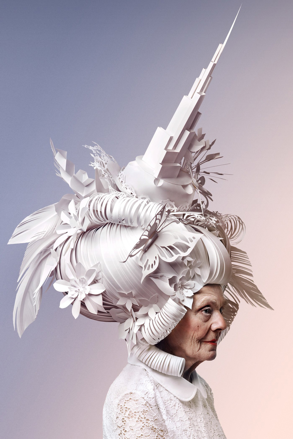 頭上搞什麼飛機!俄羅斯藝術家Asya Kozina用紙雕詮釋巴洛克式假髮