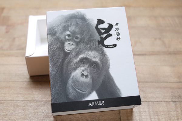 跟著自己一輩子的老皮，洗對了比洗香香重要《ARM&S》手工皂開箱