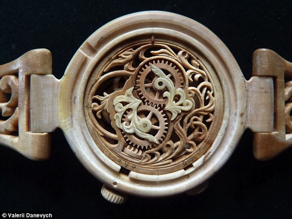 對木頭的熱情與執著！全木手錶誕生！