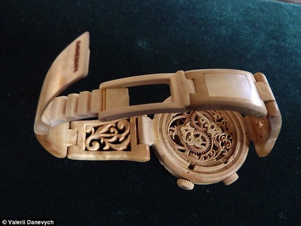 對木頭的熱情與執著！全木手錶誕生！