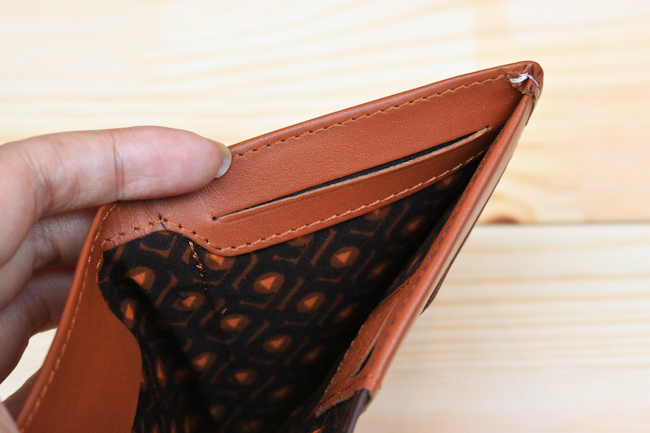 【加碼玩物】Bellroy 旅行護照皮夾,不只裝護照、更裝你的型男風範