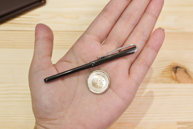 【加碼玩物】Bellroy 旅行護照皮夾,不只裝護照、更裝你的型男風範