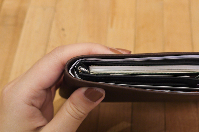 【加碼玩物】Bellroy 旅行護照皮夾,不只裝護照、更裝你的型男風範