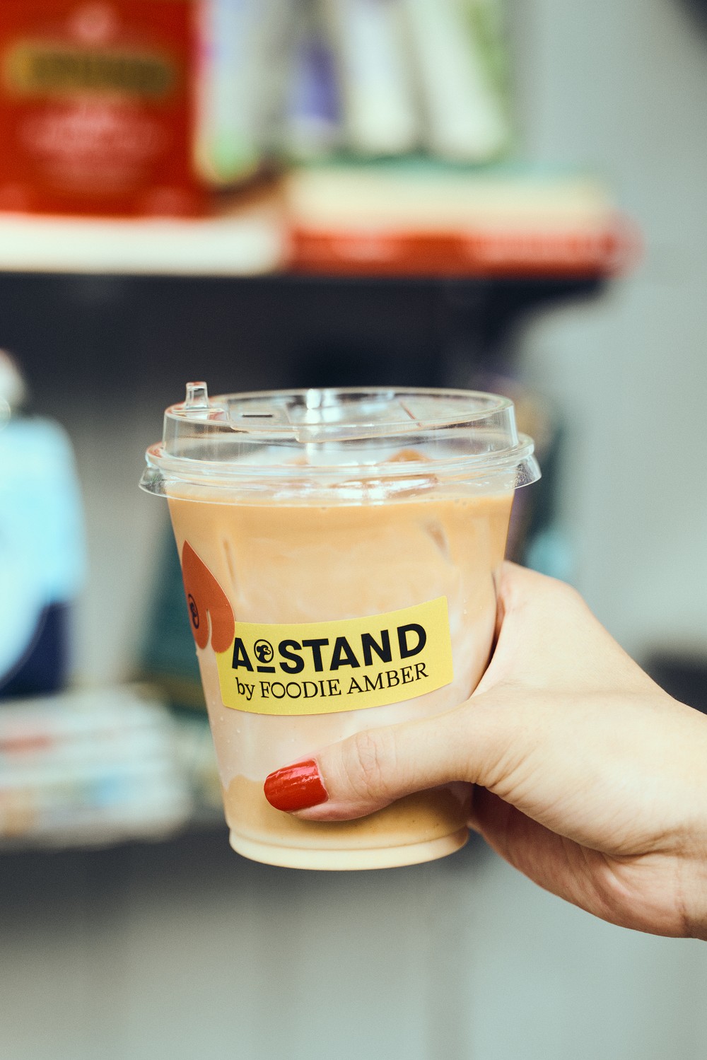 台北民生社區「A STAND」咖啡外帶店！聯名台南糯夫米糕推雙拼美食組合