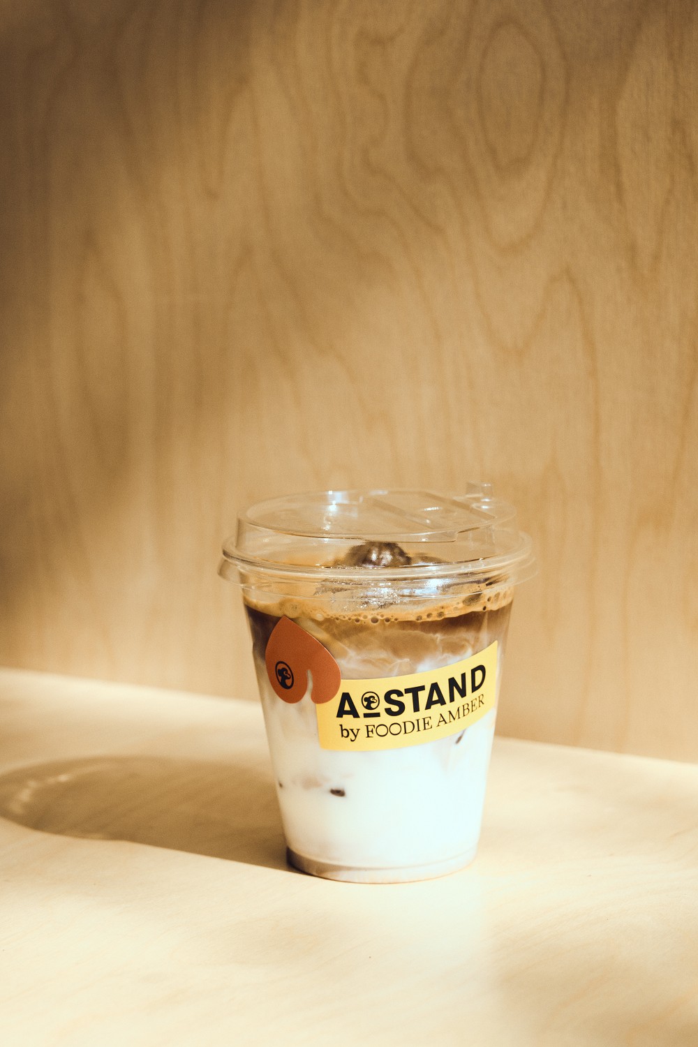 台北民生社區「A STAND」咖啡外帶店！聯名台南糯夫米糕推雙拼美食組合