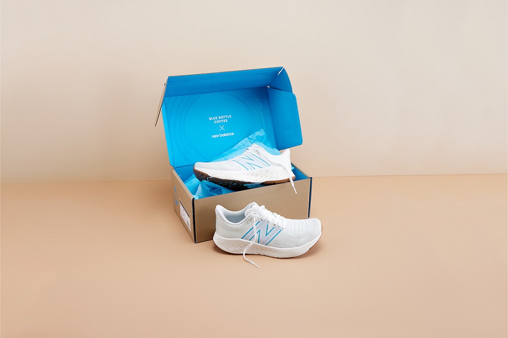 Blue Bottle X New Balance聯名慢跑鞋款！藍瓶咖啡刺繡、環保材質等亮點