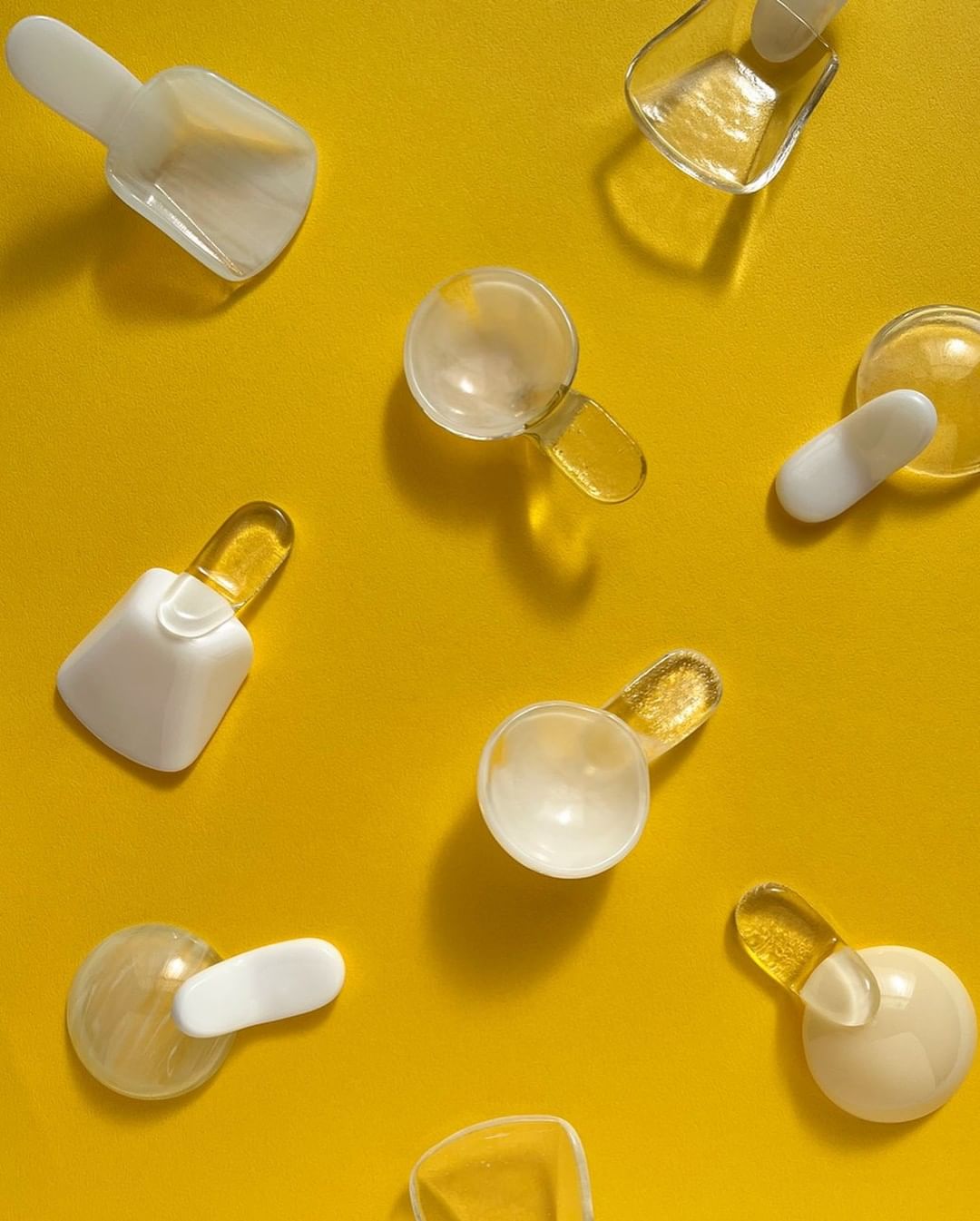 透亮夢幻玻璃食器!日本藝術家池谷三奈美的清透感玻璃器皿創作