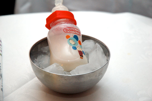 我們的第一口：風俗各異的全球嬰兒食品