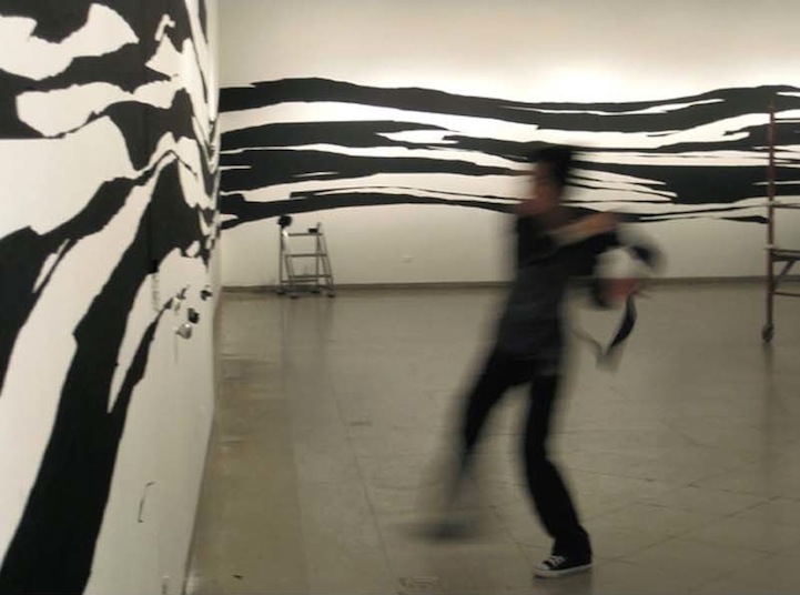 紙膠帶認真起來了！墨跡般的膠帶藝術創作