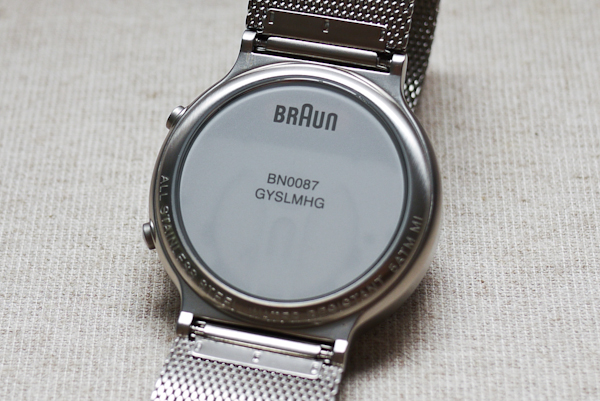 【生活玩物】不只刮得一臉好鬍子，德國百靈男款石英錶