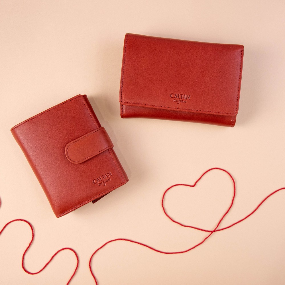 Pinkoi x台北霞海城隍廟七夕聯名!桃花拼圖、月老零錢包等結緣設計選物