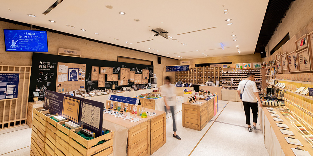 鋼筆、墨水逛不完「書寫超試」誠品書寫工具展！昭和時期絕版墨水、百年歷史迷你文具珍稀收藏