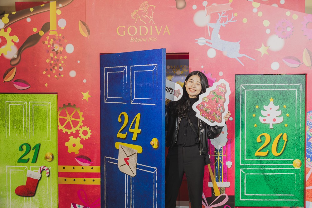 GODIVA 2023聖誕禮盒登場!「巧克力聖誕奇幻工坊」快閃華山