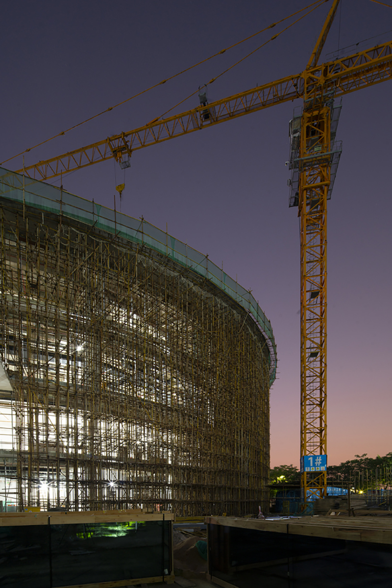 安藤忠雄又一新作!廣東「和美術館」以「圓」為主題,清水模雙螺旋階梯超吸睛