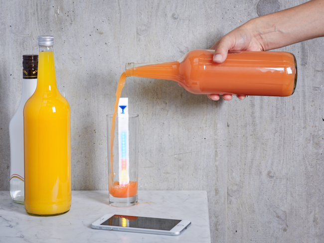 MixStick智慧調酒棒，讓你立馬變身雞尾酒達人！