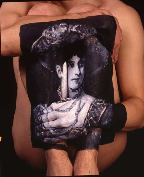 融合在背景中的仿名畫錯視人體彩繪