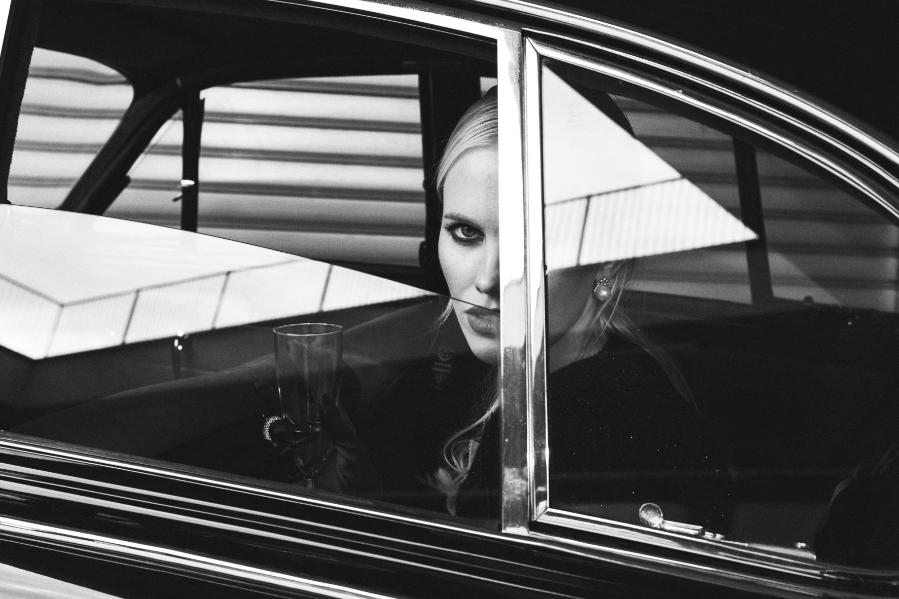 台北徠卡之家《致高之途》攝影展！義大利攝影師Daria Troitskai鏡頭下的女性與世界之美