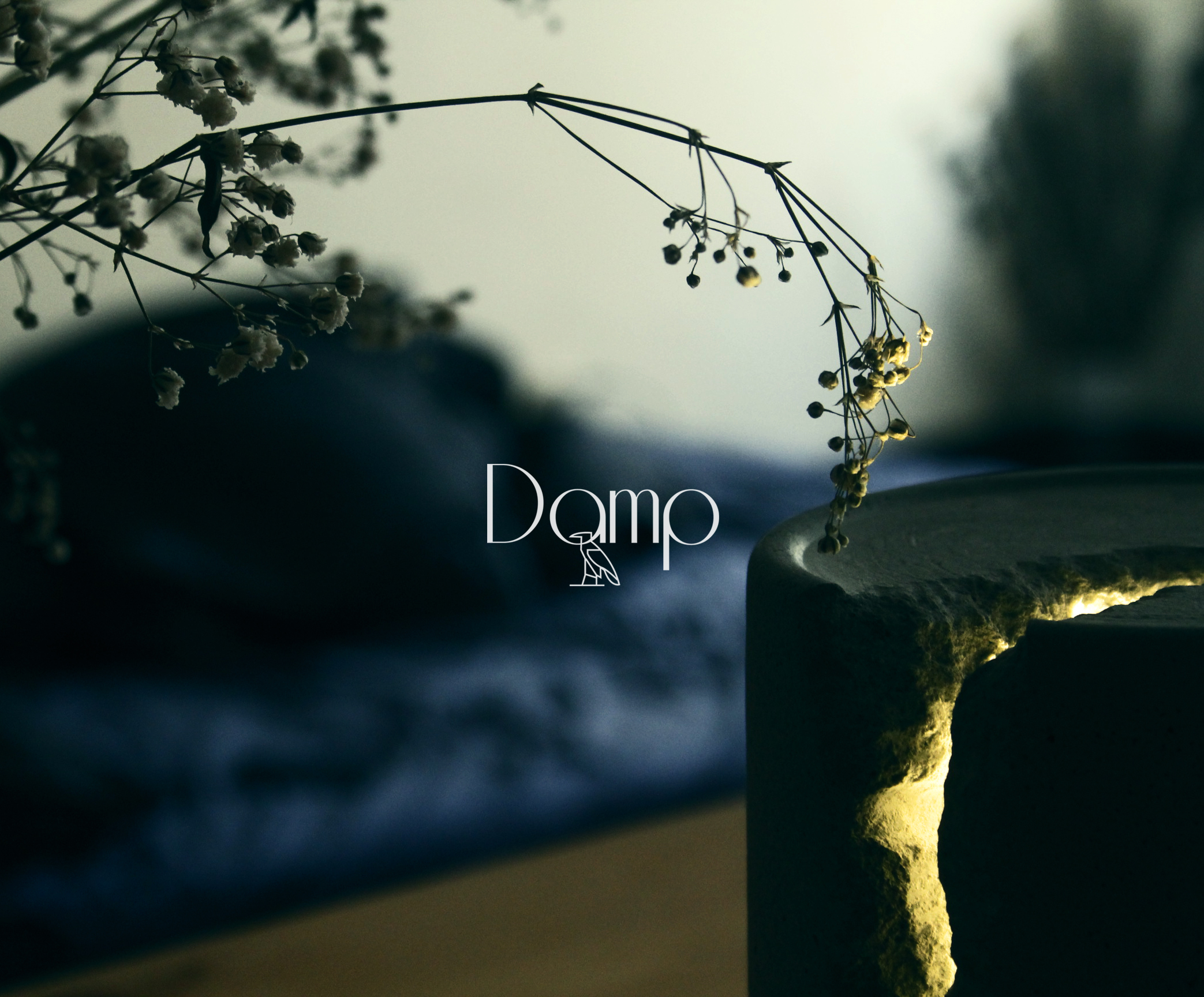 Damp 手作水泥燈，在床邊桌上點起一盞大自然的光蘊