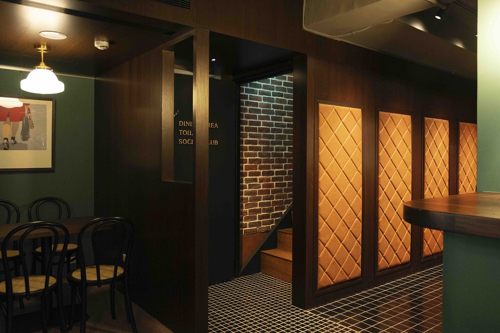 台北東區餐酒館「FINELINE」！以愛德華霍普《夜遊者》為靈感的風格餐酒空間