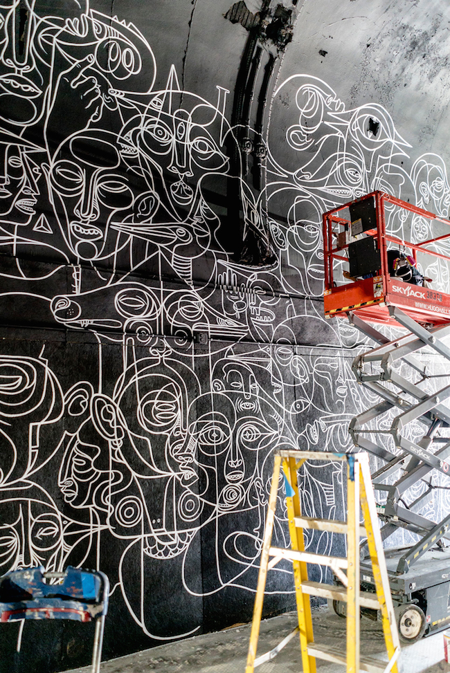 廢棄戲院不用拆，時代感結合街頭塗鴉藝術大重生