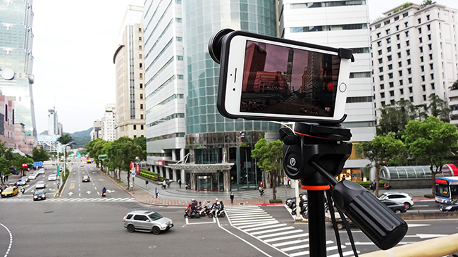 SNAP! 7 保護手機還能花式玩攝影,外接鏡頭用過就回不去啦!