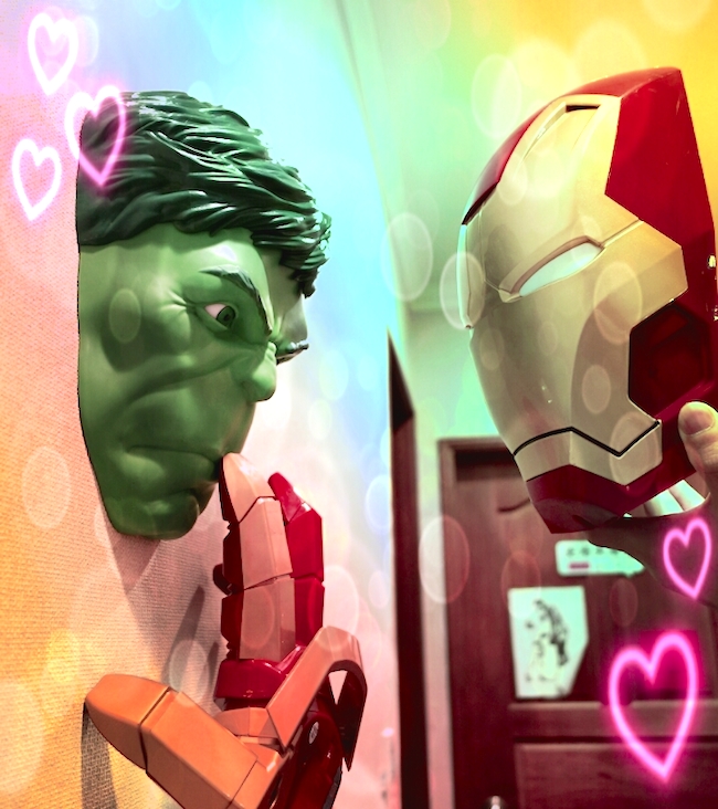 【生活玩物】復仇者們準備破牆而出!超逼真『3DLightFX-超級英雄3D壁燈』