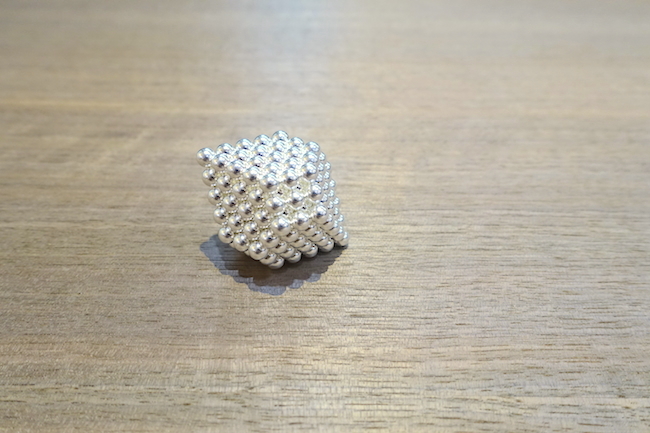 【生活玩物】難以抵擋的「吸引」力！創意無極限的磁力科學玩具『 Nanodots 』