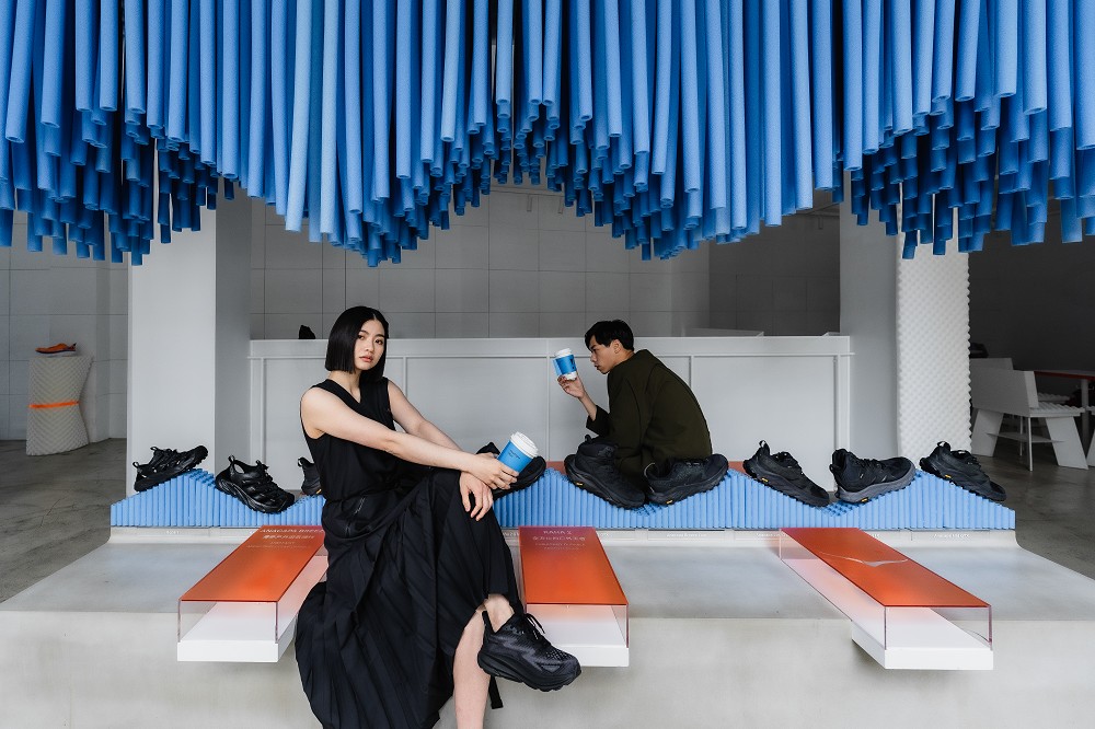 台北民權CAFE!N X HOKA期間限定店！概念策展、聯名咖啡美食登場