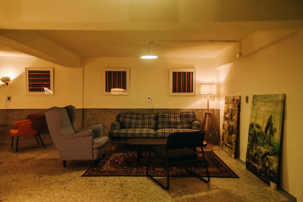 台南風格餐酒館「榕 洋行」！老屋化身魏斯咖啡廳、俱樂部酒吧、文藝閣樓