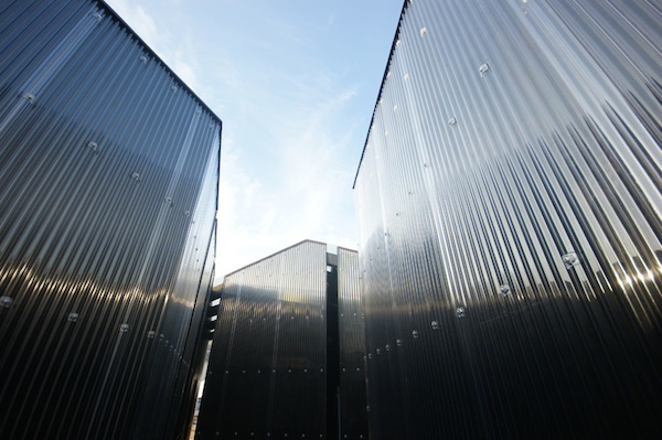 廁所中藏有日晷圖！邊解放邊長知識的日本公廁