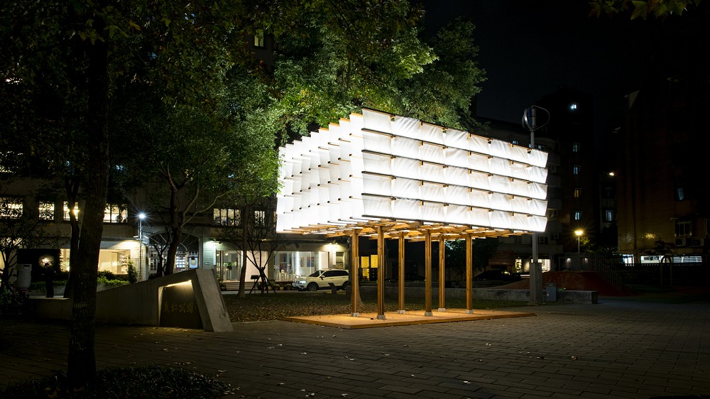 2023台灣燈會「光展區」亮點！兔子洞、光兔、彩虹教堂等16組作品點亮台北東區