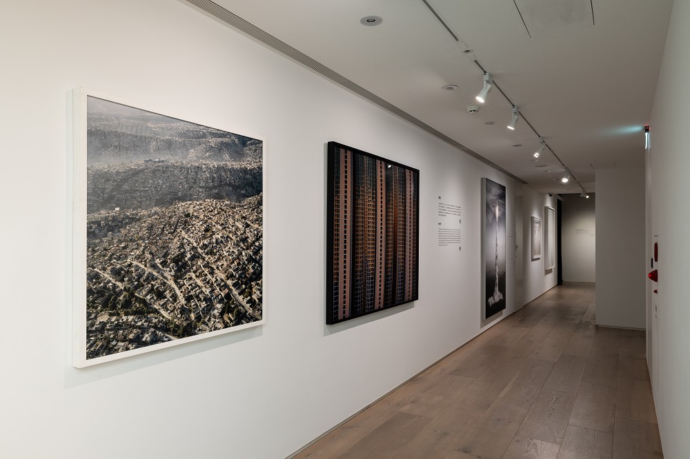 忠泰美術館攝影展《文明：當代生活啟示錄》！8大主題、200件作品反思人類的現在與未來