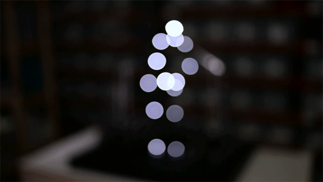 Study for fifteen Points,用 LED 燈泡模擬人類行走的動態裝置