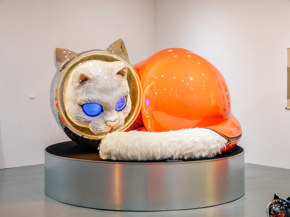 屏東看海美術館 「船仔貓」展覽！日本藝術家矢延憲司打造金屬貓雕塑、創作手稿