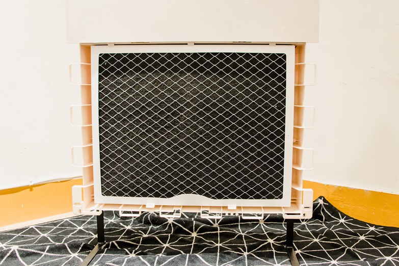 再見了落地式清淨機！ FLAT 徹底融入居家美學，追求好空氣絲毫不打折