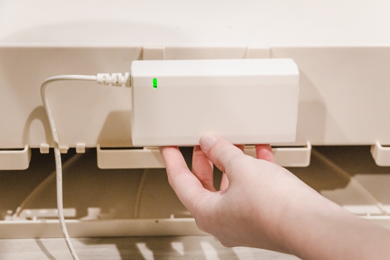 再見了落地式清淨機！ FLAT 徹底融入居家美學，追求好空氣絲毫不打折