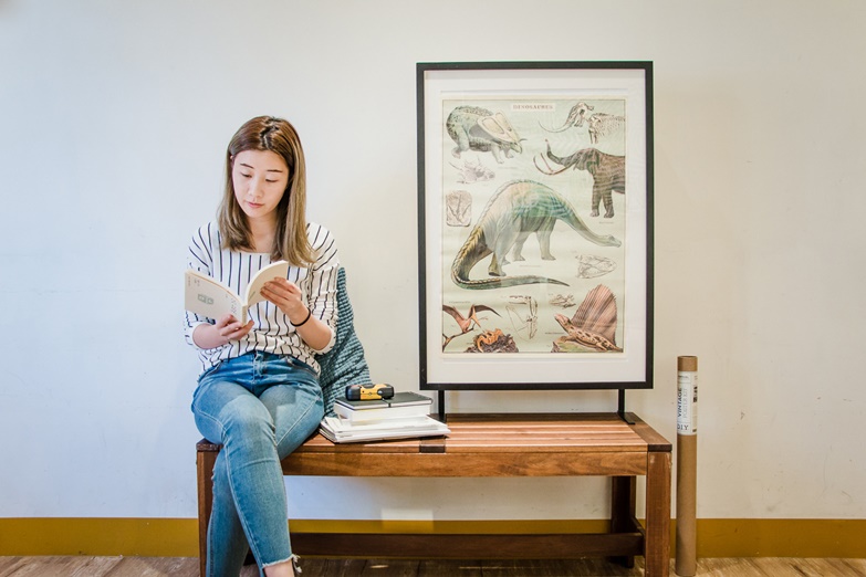 再見了落地式清淨機！ FLAT 徹底融入居家美學，追求好空氣絲毫不打折