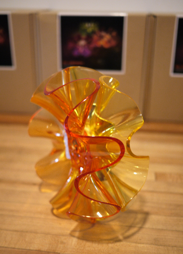 【生活玩物】輕吻妳的美麗,QisDESIGN Flamenca 花舞夜燈