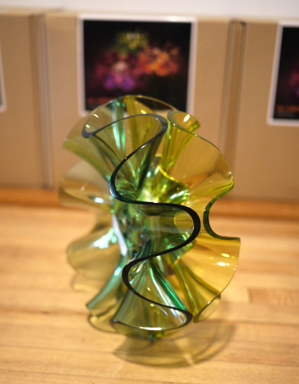 【生活玩物】輕吻妳的美麗,QisDESIGN Flamenca 花舞夜燈