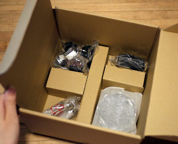 【生活玩物】輕吻妳的美麗,QisDESIGN Flamenca 花舞夜燈