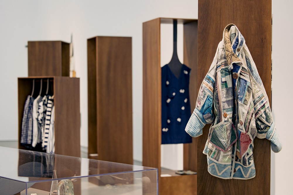 皆川明《TSUZUKU》亮相高美館！8大主題展出經典布料、服裝、插畫設計等950件作品