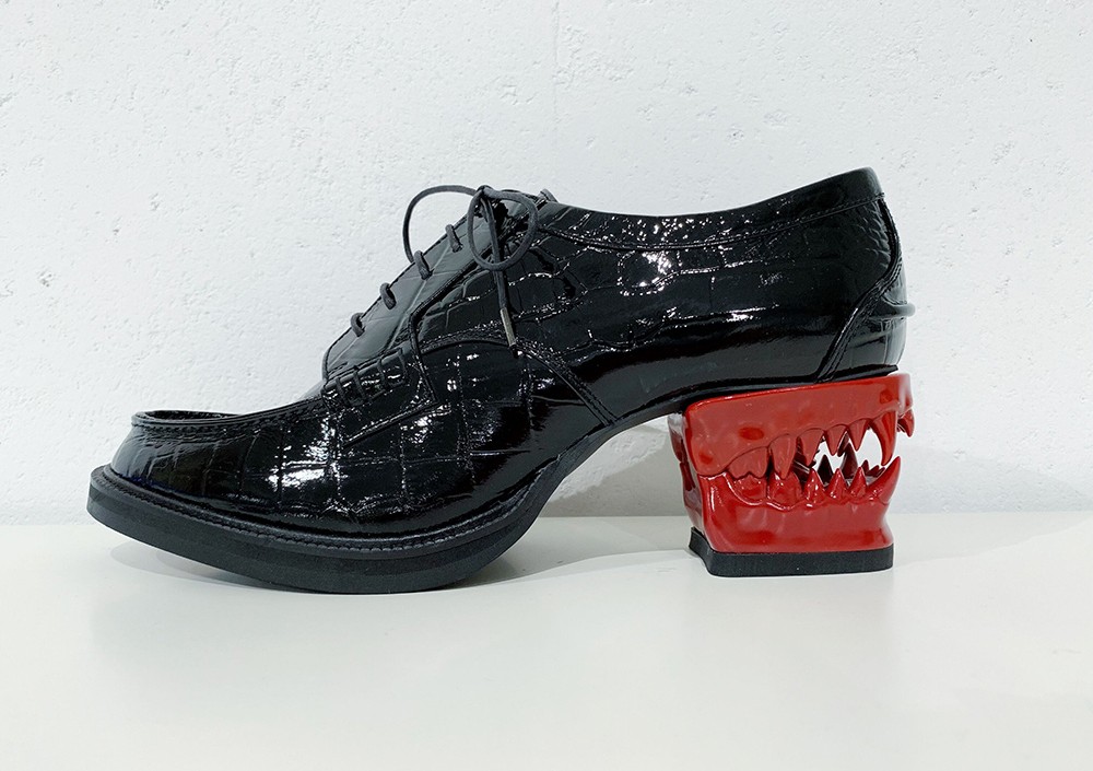 哥吉拉鞋登上奧斯卡！《哥吉拉-1.0 》X日本時尚品牌ha | za | ma打造爪子、背鰭鞋履