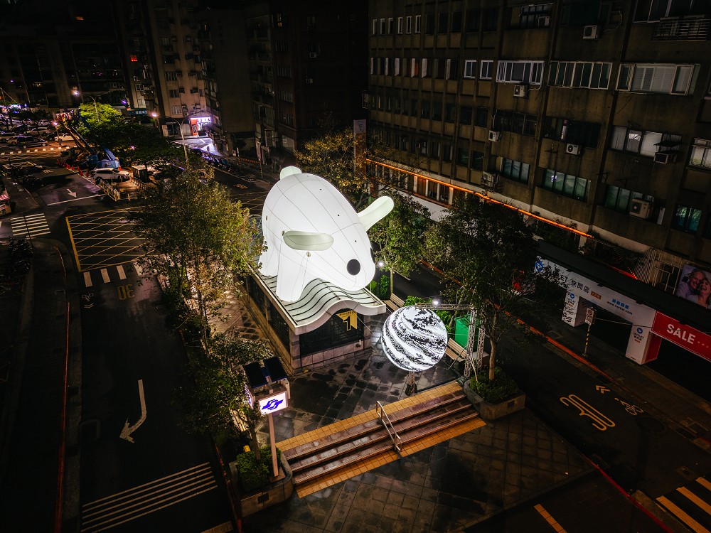2023台灣燈會在台北必看10+藝術裝置！巨兔禮物箱、夢幻滴光、台北101動畫亮相